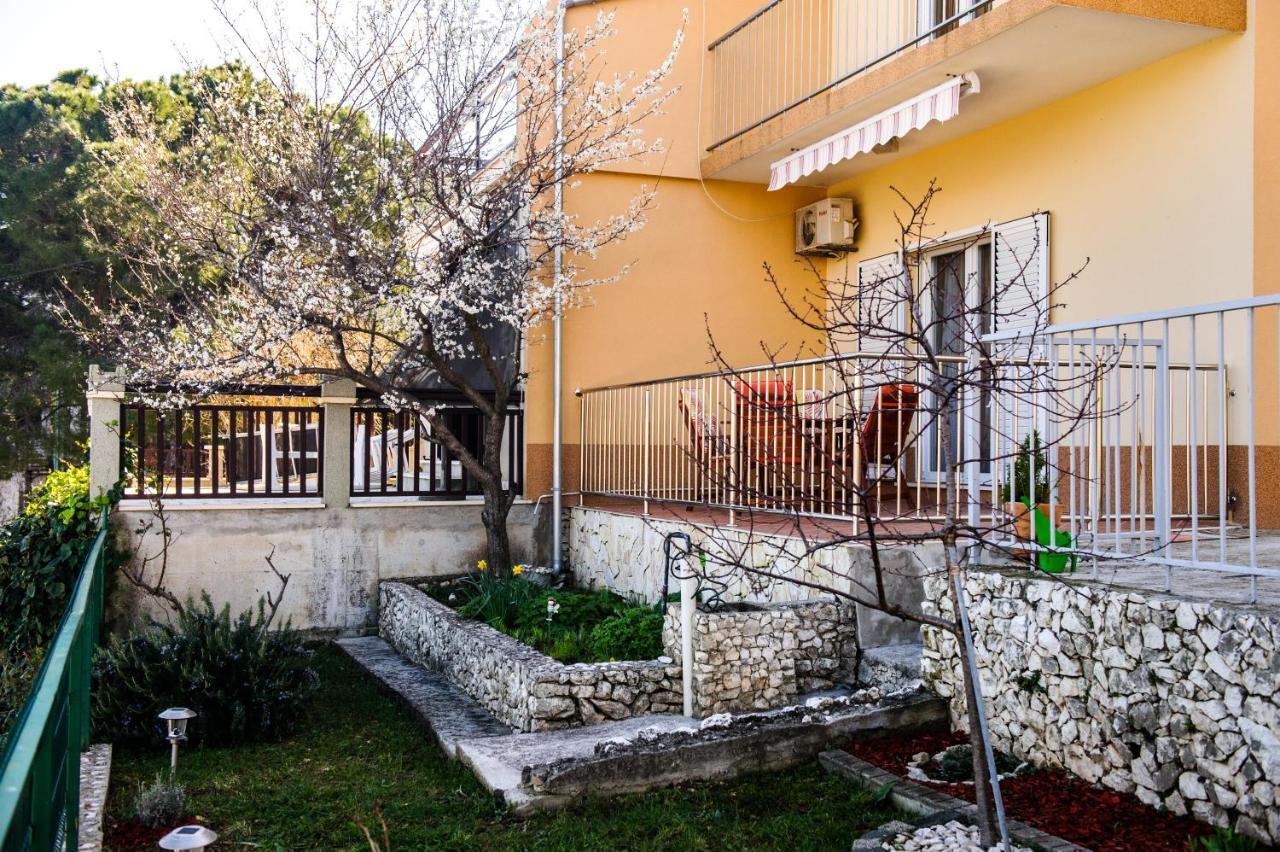 Mastrinka Apartment Трогір Екстер'єр фото