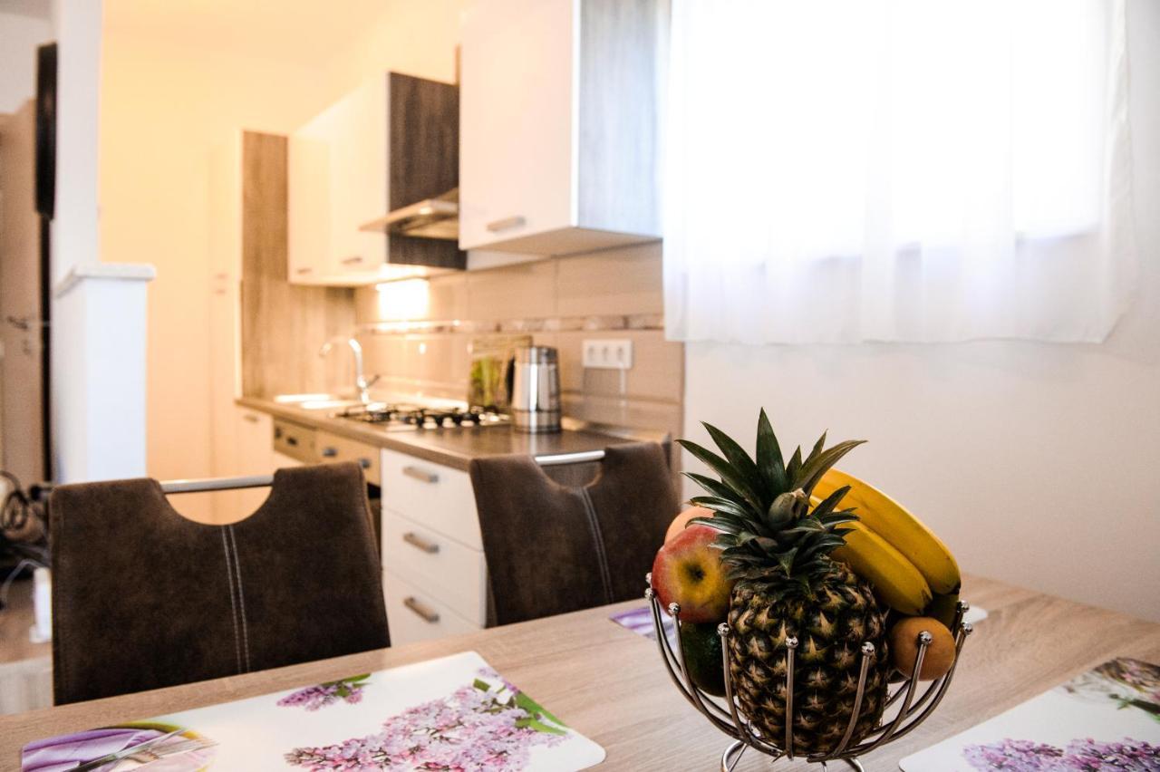 Mastrinka Apartment Трогір Екстер'єр фото