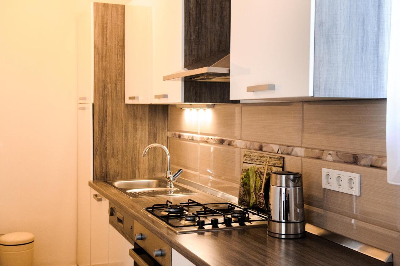 Mastrinka Apartment Трогір Екстер'єр фото
