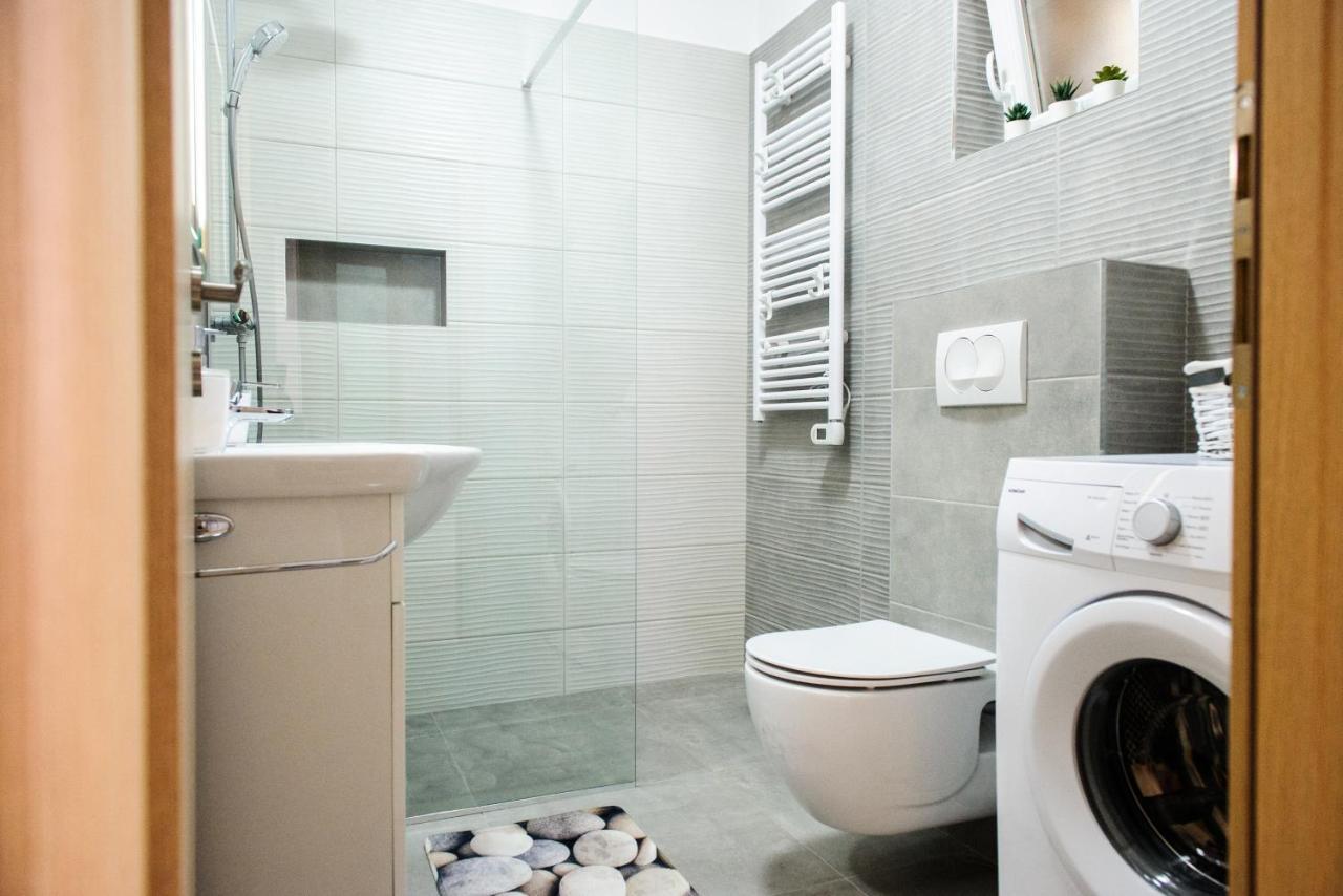 Mastrinka Apartment Трогір Екстер'єр фото